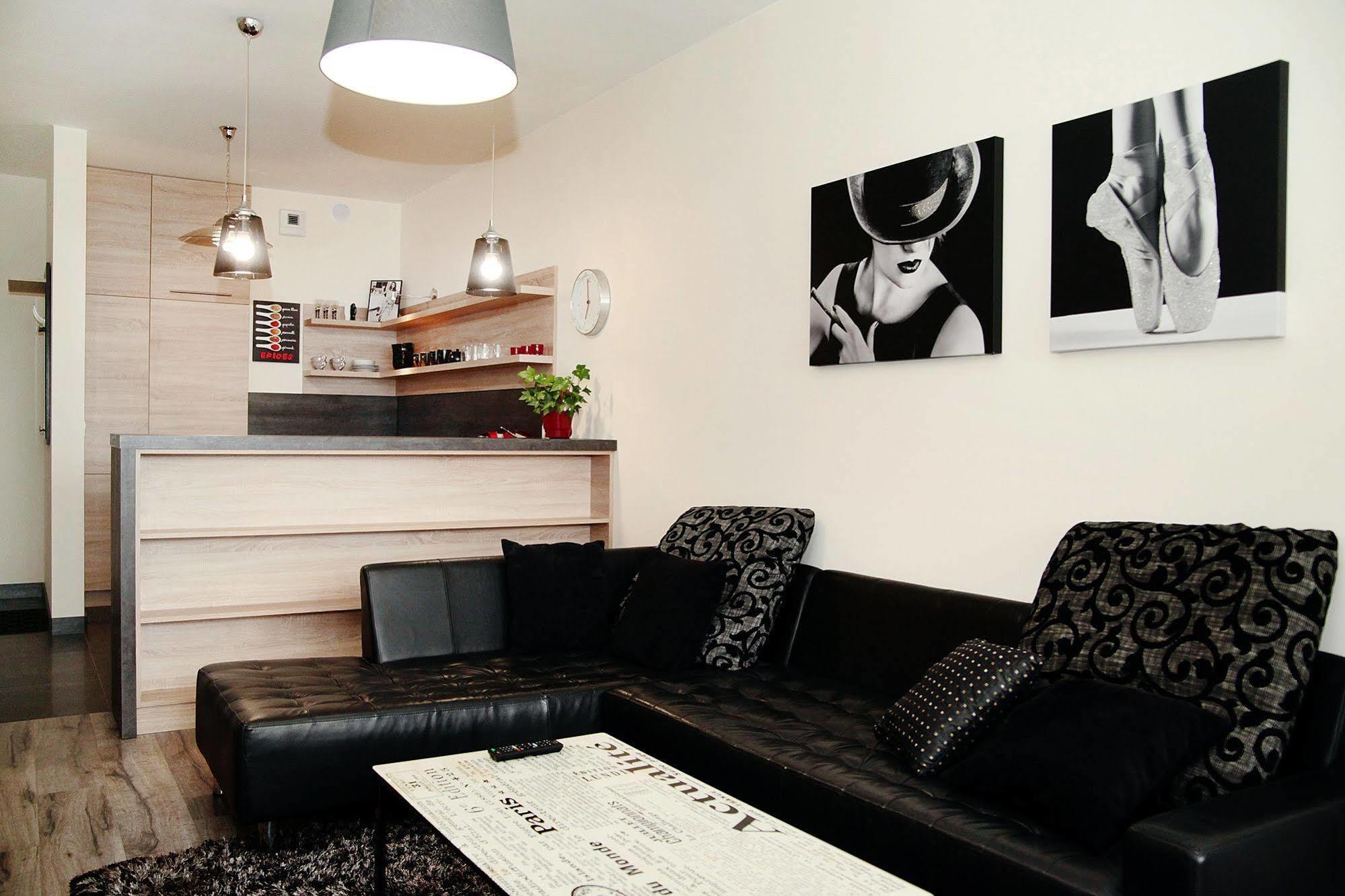 Livin Apartments Santocka ชเตชชิน ภายนอก รูปภาพ